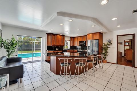 Single Family Residence in Plantation FL 4129 1st Ct 22.jpg