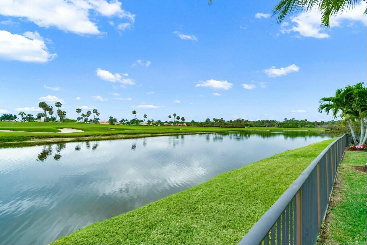 JUPITER COUNTRY CLUB - Residential