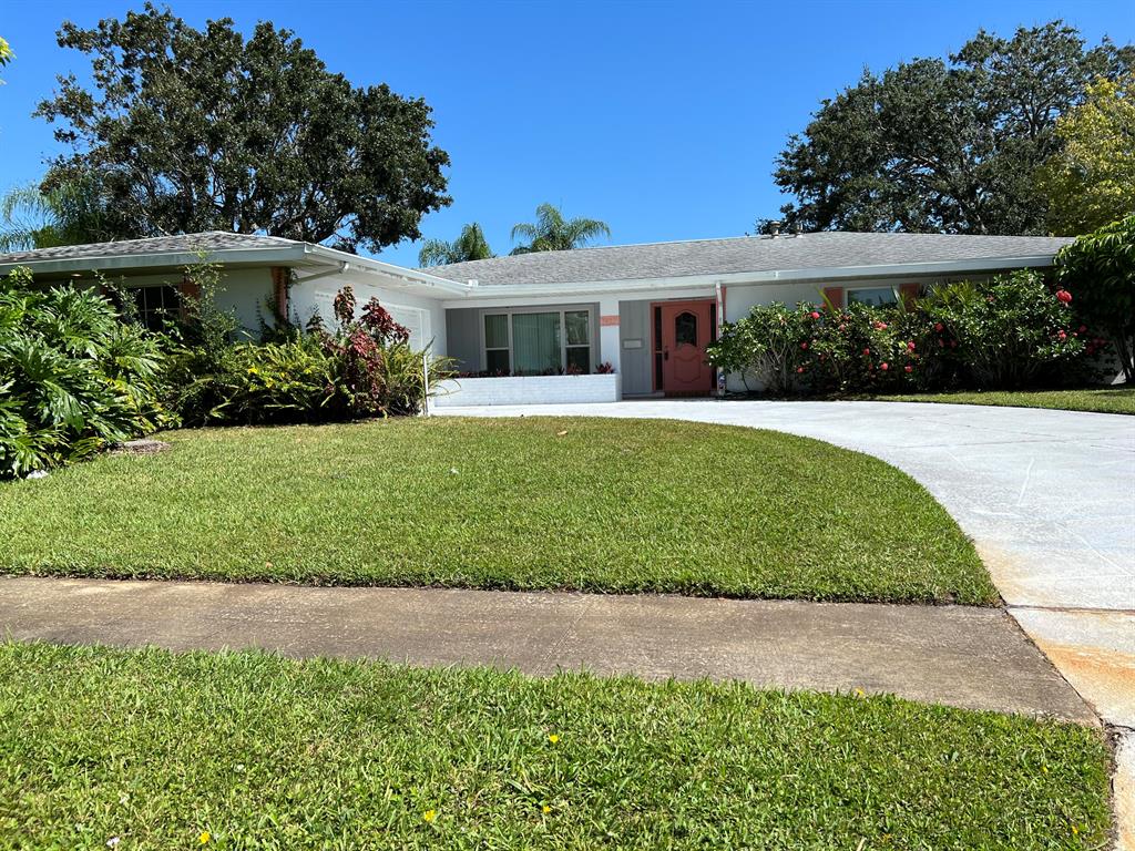 ABSOLUTE BARGAIN! UNBELIEVABLE PRICE! PRICED LOW & FIRM FOR YOUR PRE-APPROVED BUYER WHO WANTS A GREAT DEAL ON A SUPER HOME IN A GREAT AREA.HURRY IT WON'T LAST LONG AT THIS LOW, LOW, PRICE SO DO YOUR BUYER A FAVOR AND WRITE ME A SQUEAKY CLEAN FULL-PRICE OFFER TODAY - AND SAVE YOURSELF ALL THE FUN OF A FULL-PRICE COUNTER OFFER!DON'T MISS THIS GOLDEN OPPORTUNITY FOR A FANTASTIC DEAL IN A WONDERFUL AREA!