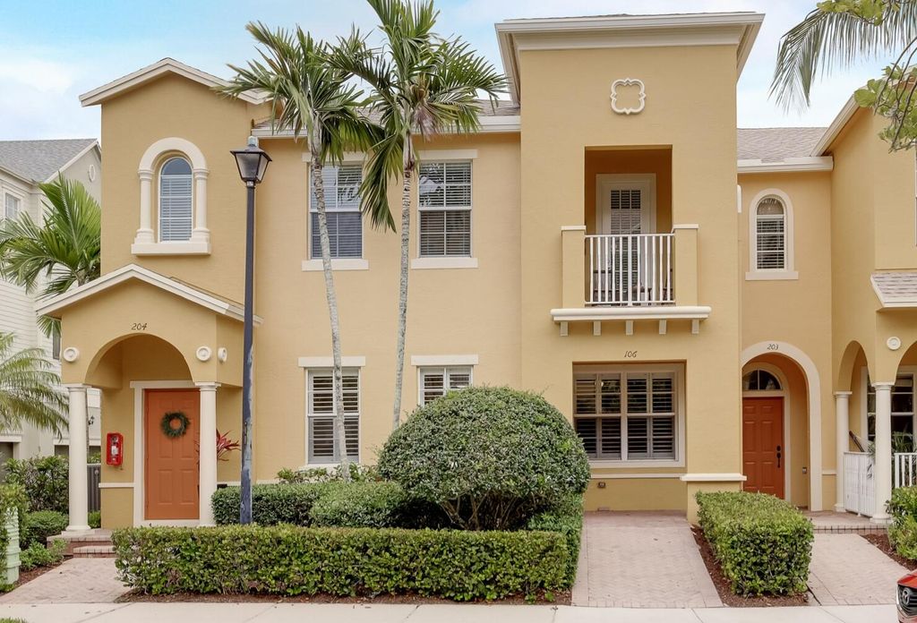 Photo of 108 W Pigeon Plum Drive Dr #106, Jupiter, FL 33458 (MLS # R10813038)