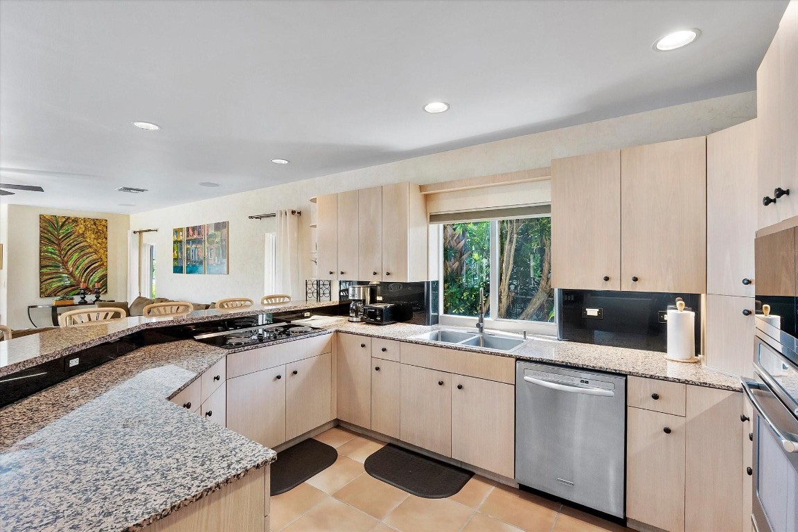 Pompano Shores - Residential Lease