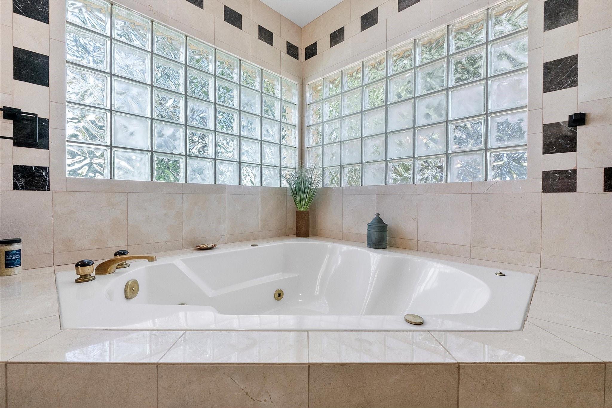 Pompano Shores - Residential Lease