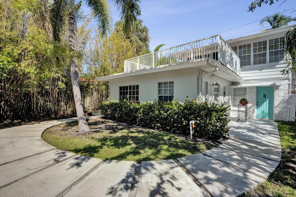 Photo of 1405 SE 2nd Street, Fort Lauderdale, FL 33301 (MLS # B26008950)