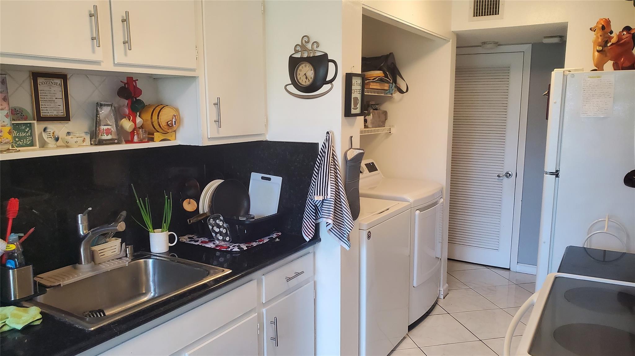 Blue Lake Apts Condo - Residential Lease