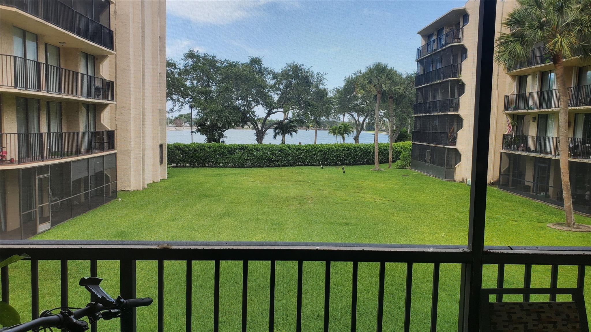 Blue Lake Apts Condo - Residential Lease