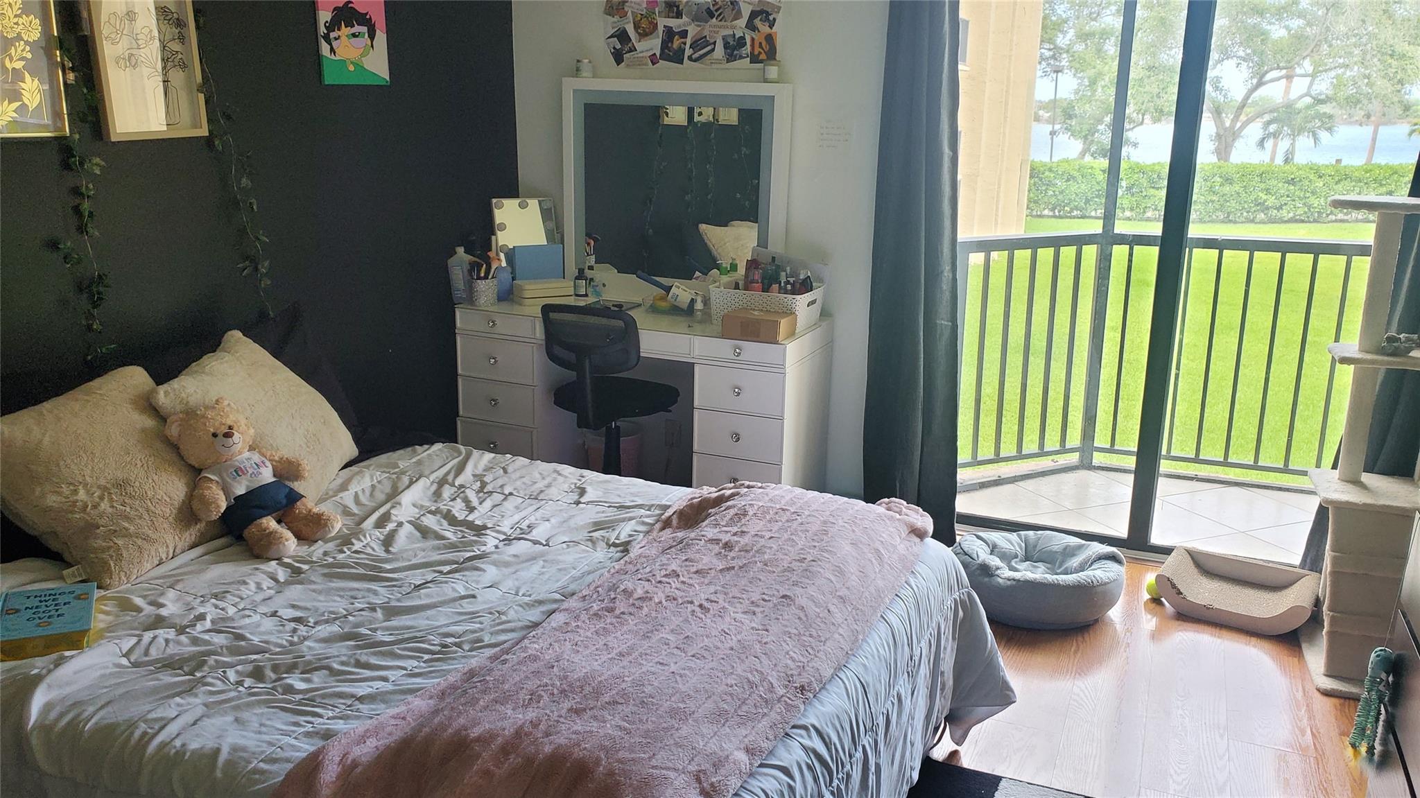 Blue Lake Apts Condo - Residential Lease