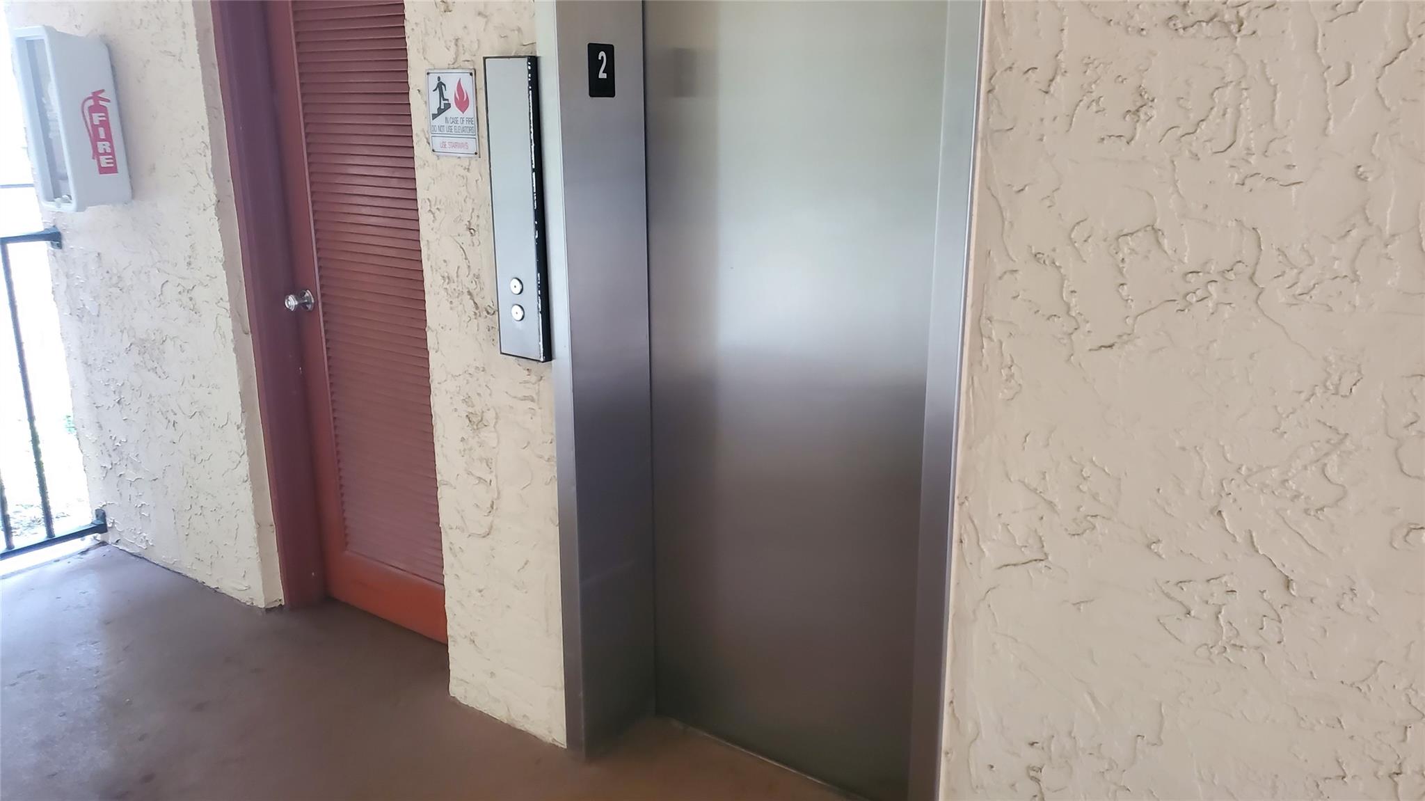 Blue Lake Apts Condo - Residential Lease