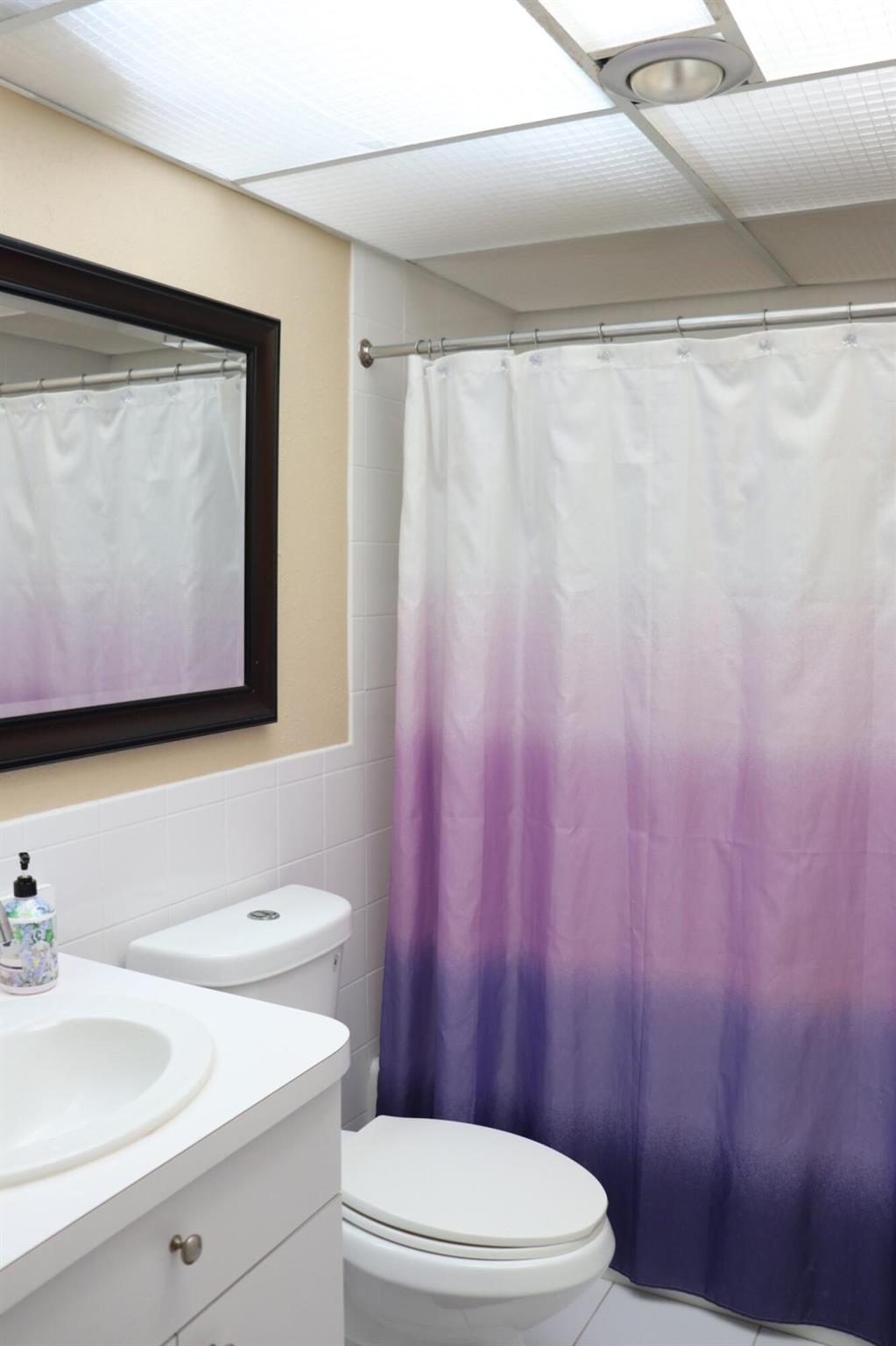 KINGS POINT VALENCIA COND - Residential Lease