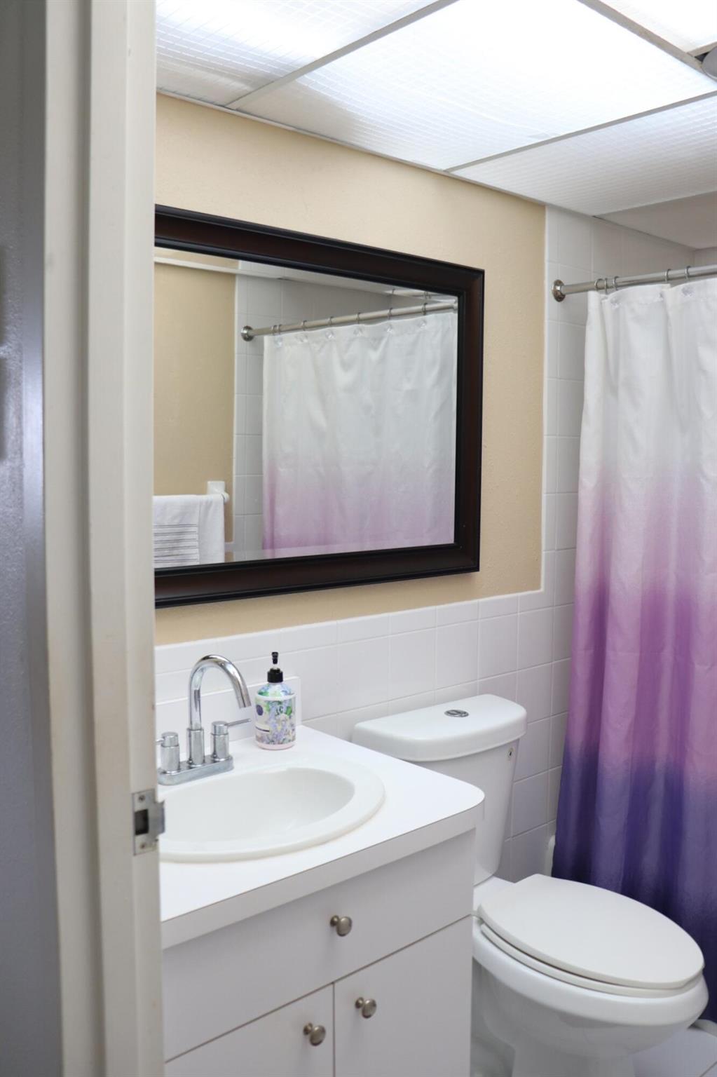 KINGS POINT VALENCIA COND - Residential Lease