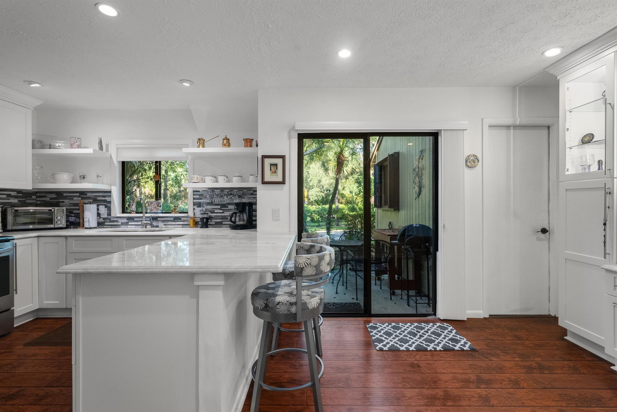 SCHOONER OAKS CONDO - Residential