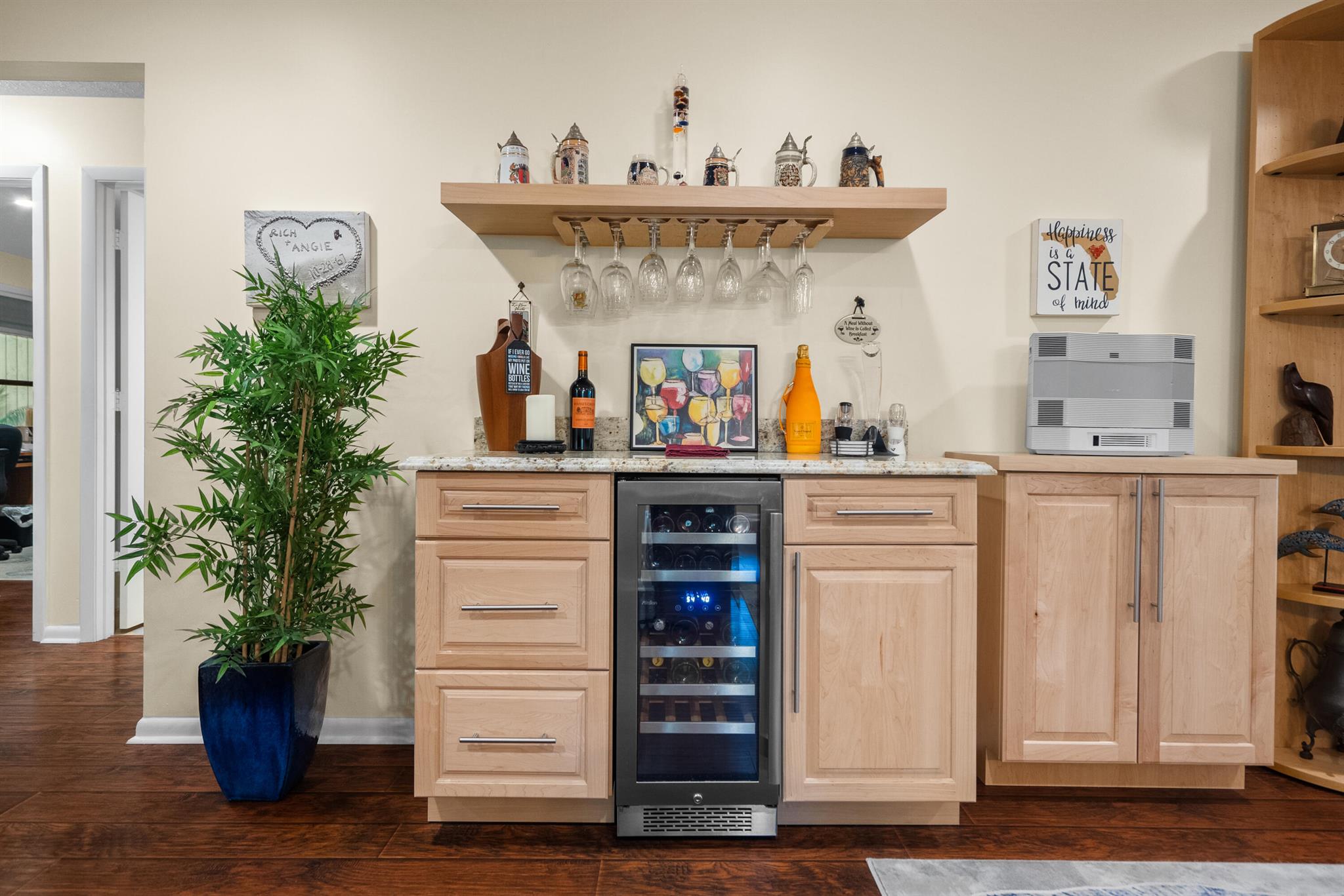 SCHOONER OAKS CONDO - Residential