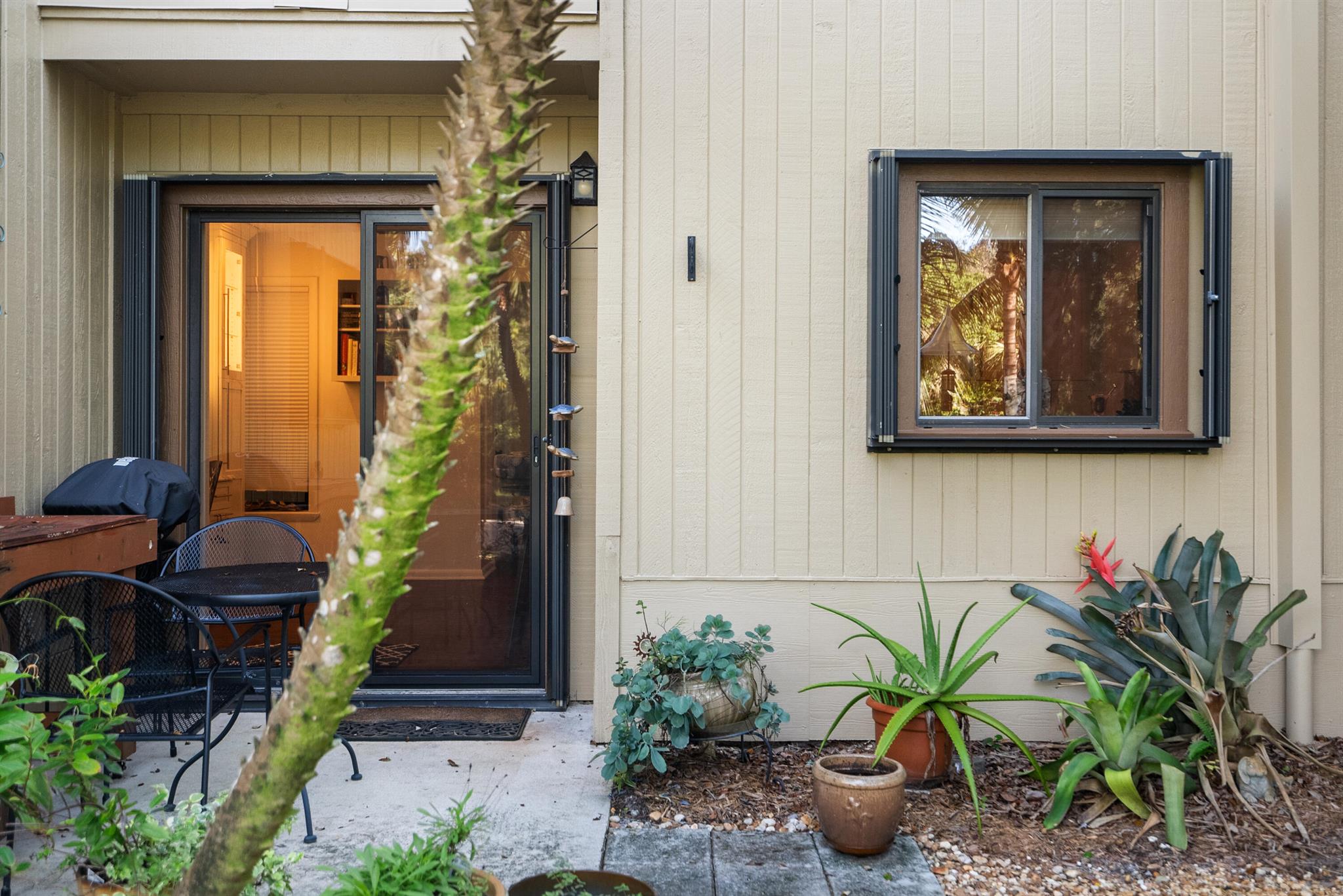 SCHOONER OAKS CONDO - Residential