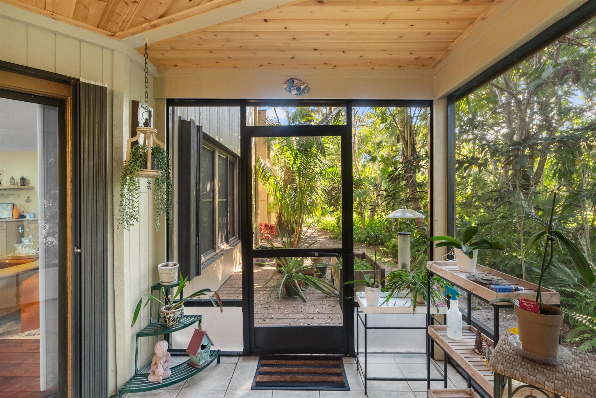 SCHOONER OAKS CONDO - Residential