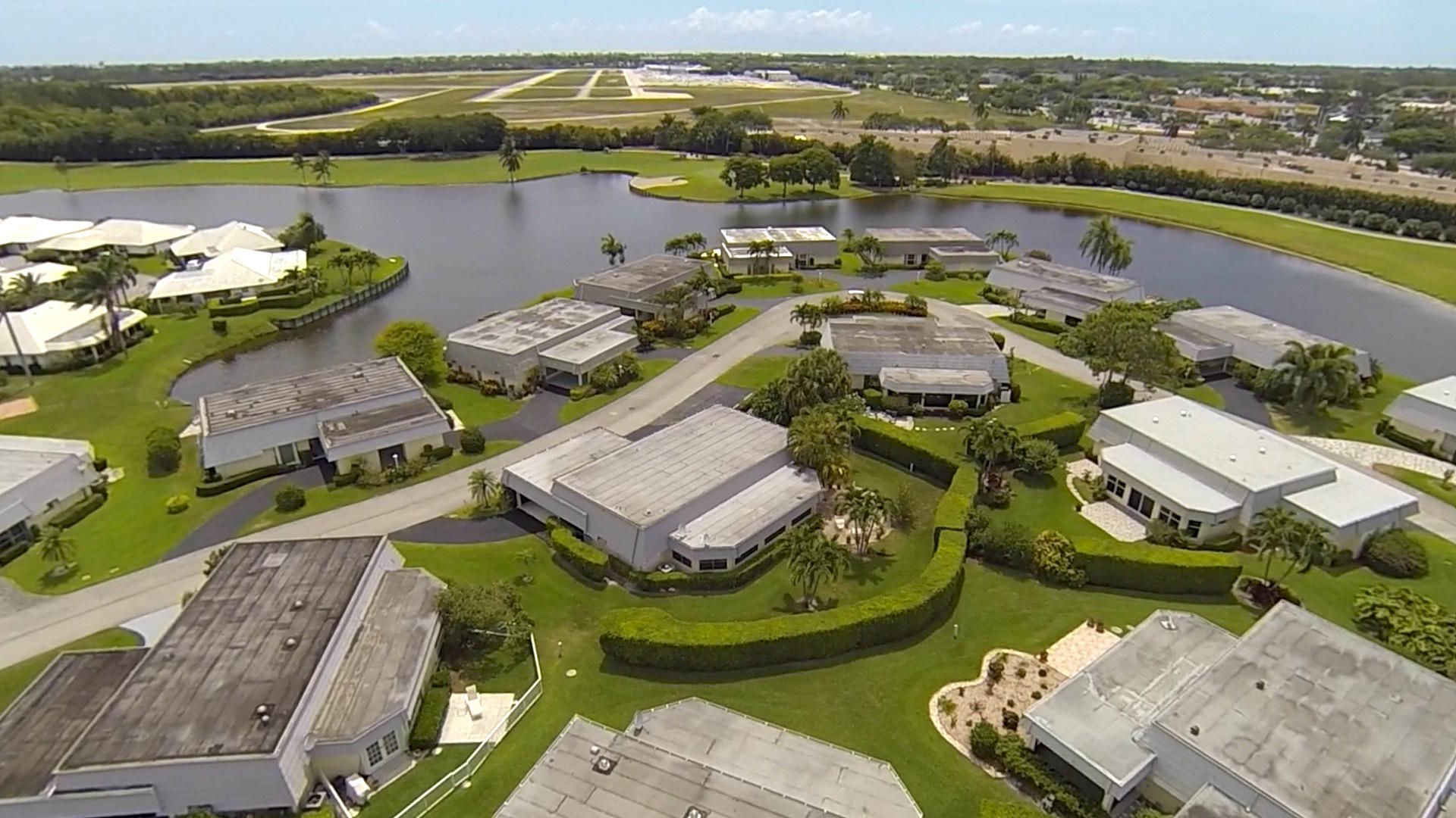 FRENCH ROYALE VILLAS - Residential