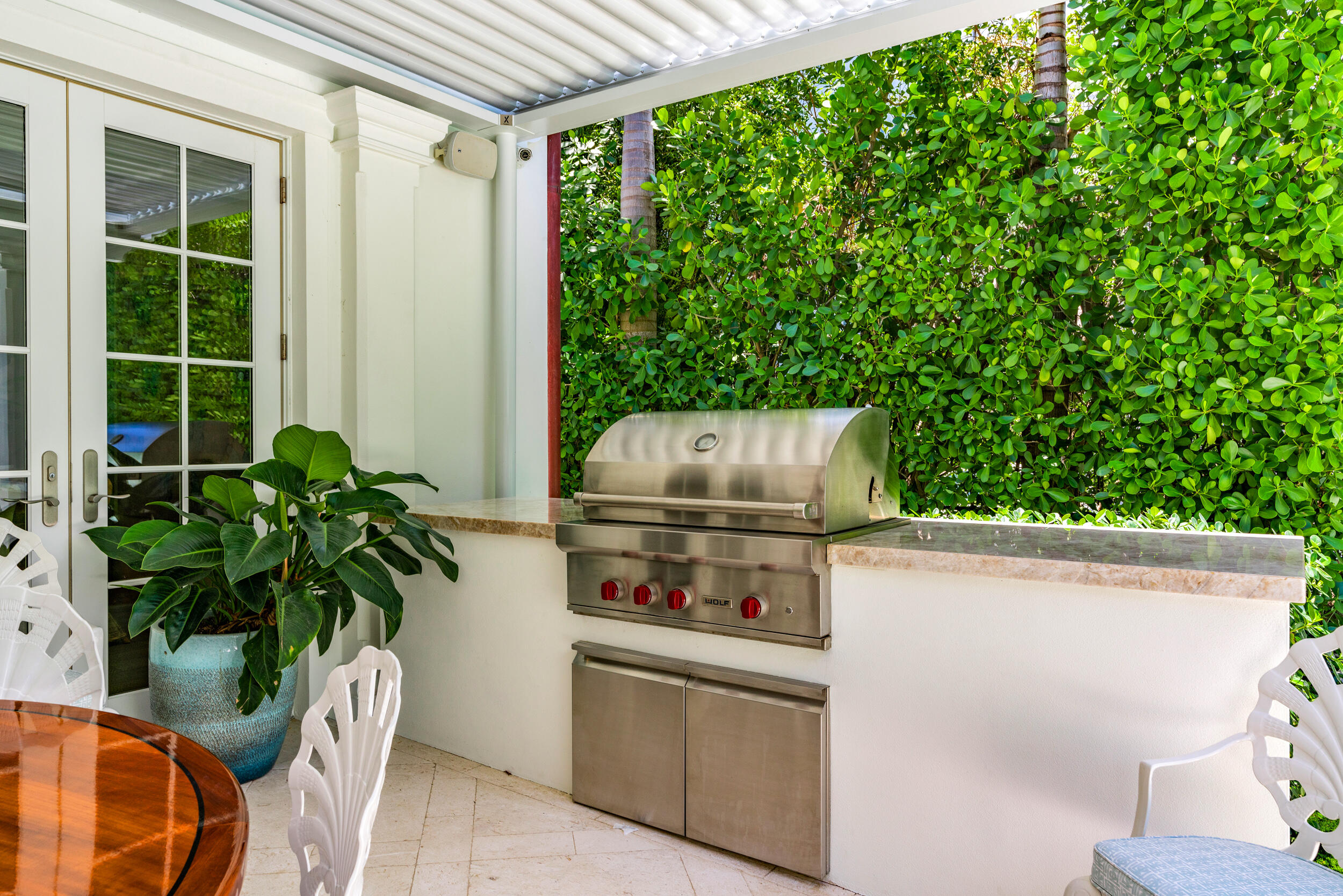 ROYAL PARK - Residential