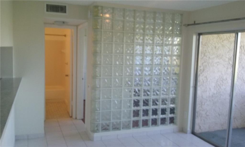 Embarcadero - Residential