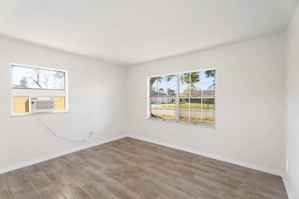 Photo of 303 Essex Drive, Fort Pierce, FL 34946 (MLS # B26006958)