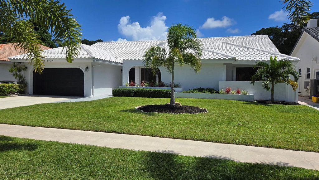 Photo of 5030 Marina Circle, Boca Raton, FL 33486 (MLS # R11007300)