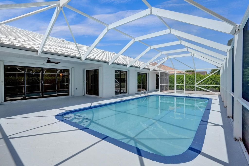 Photo of 5030 Marina Circle, Boca Raton, FL 33486 (MLS # R11007300)