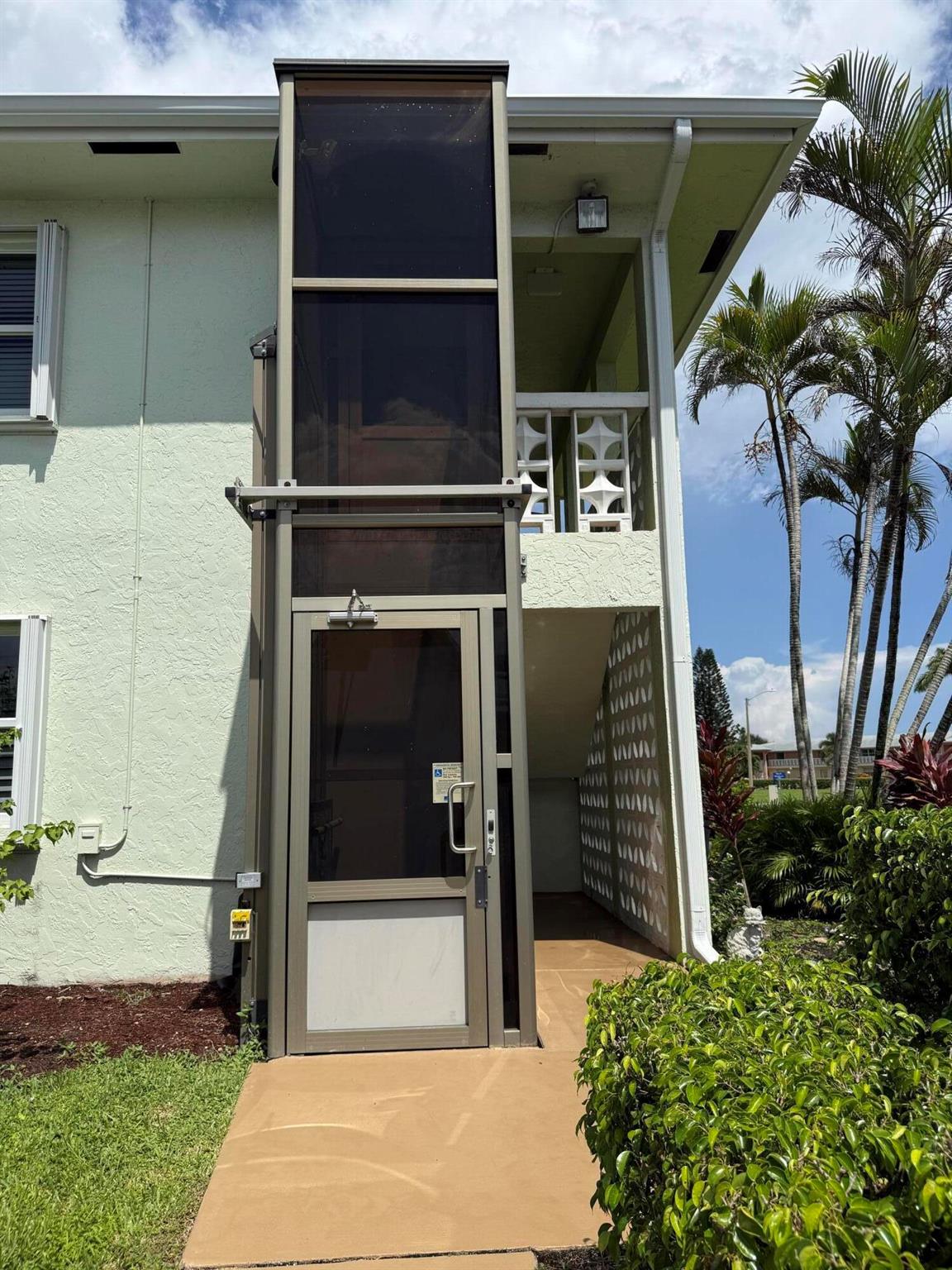 1720 NW 20th Avenue 204