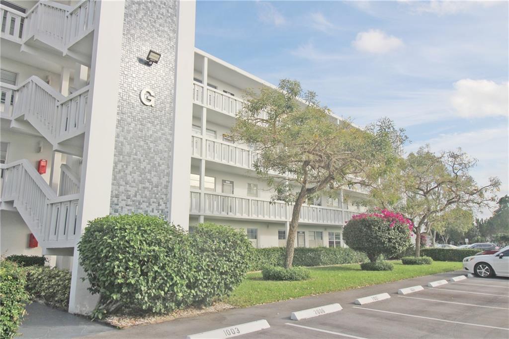 Century Village East - Residential
