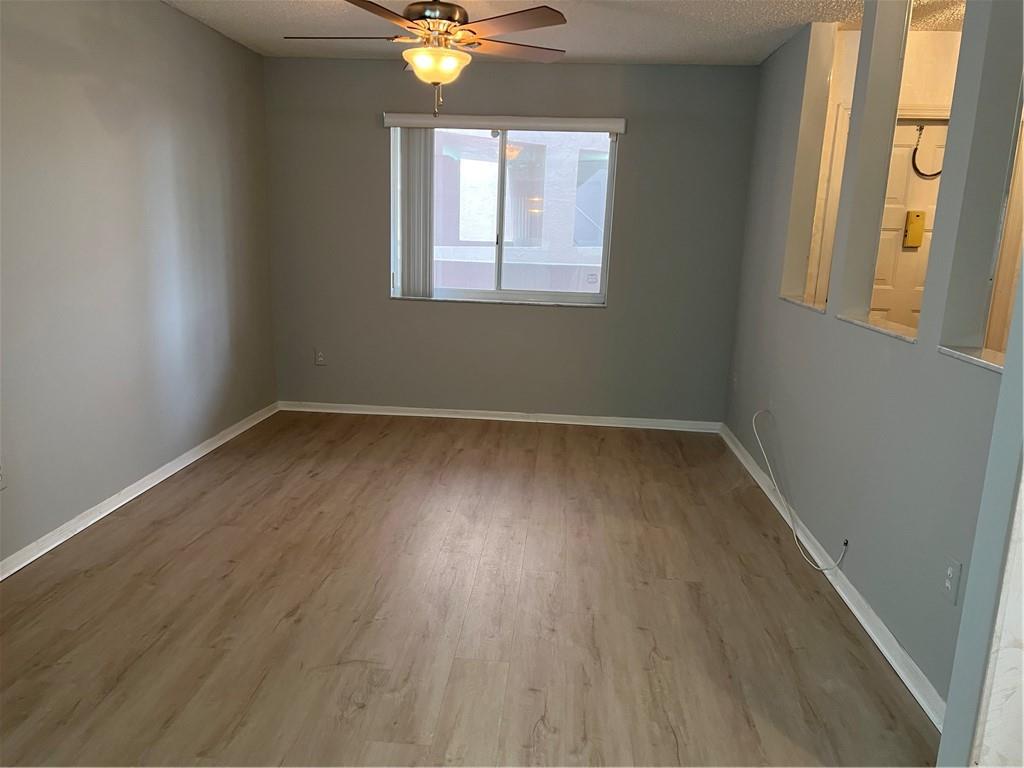 KINGS POINT - Residential