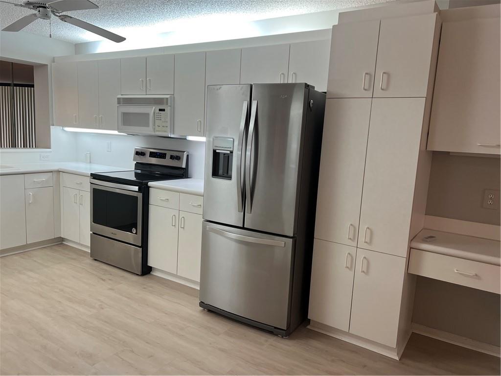 KINGS POINT - Residential