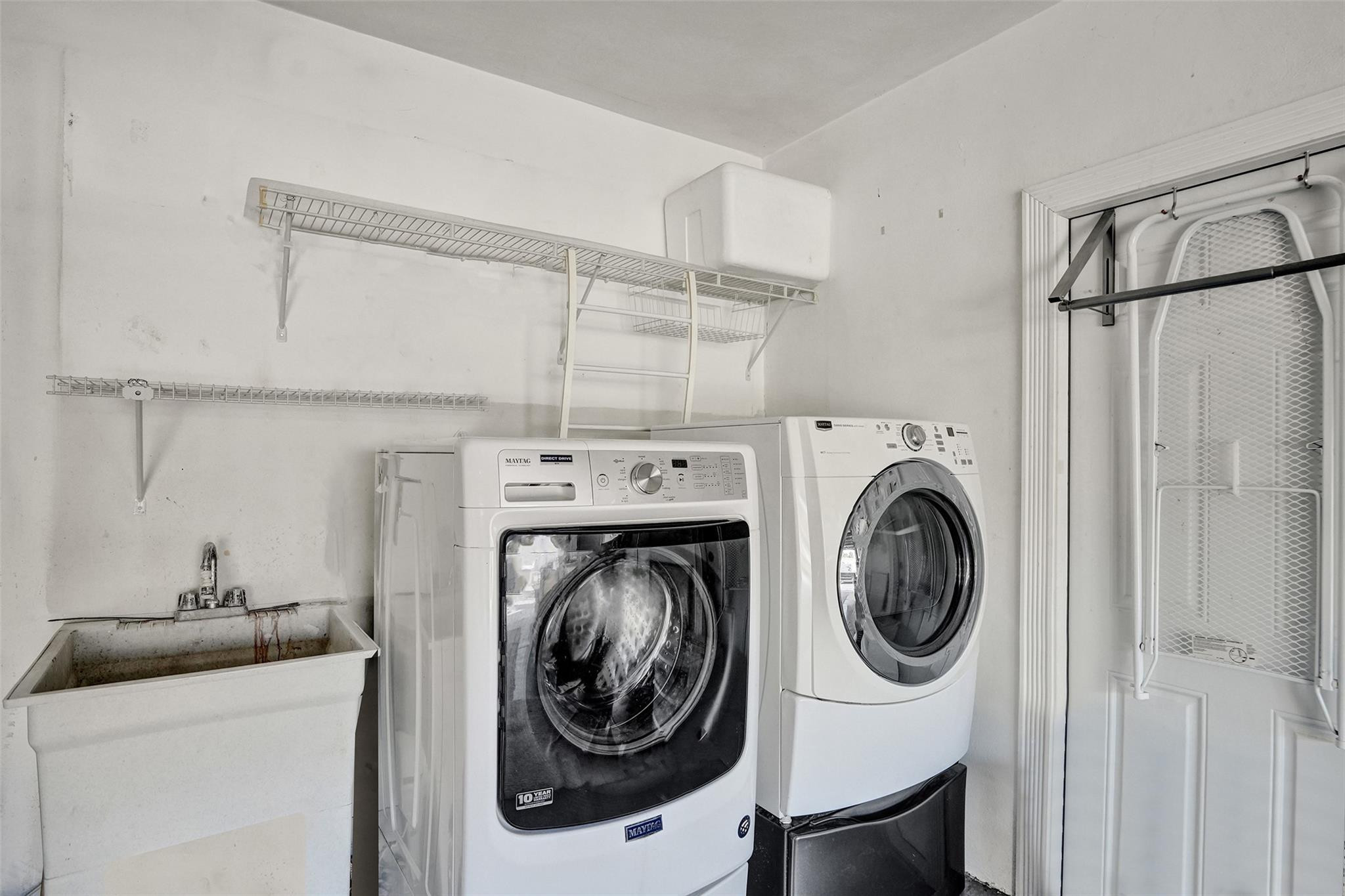 Venetian Isles 3rd Sec 47 - Residential