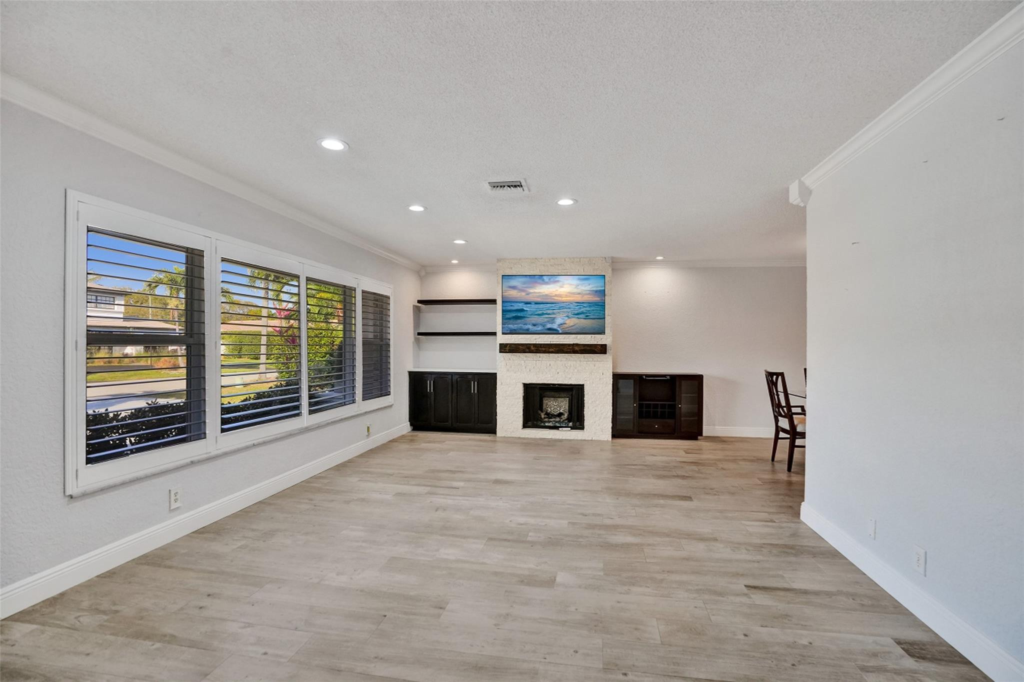 Venetian Isles 3rd Sec 47 - Residential