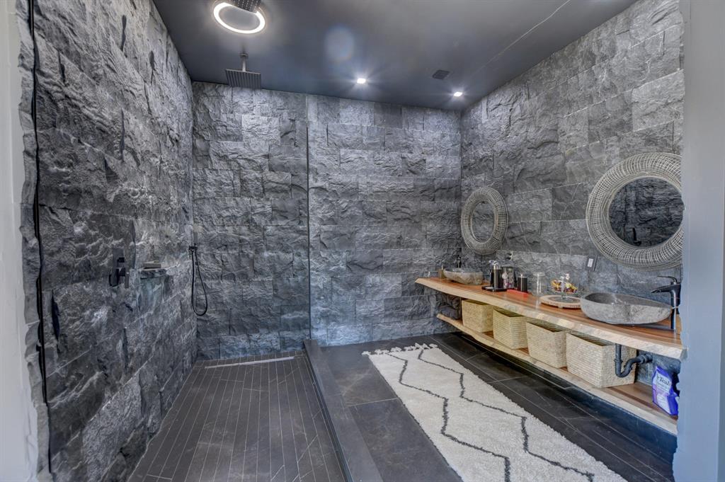 TANGLEWOOD ARVIDA COUNTRY - Residential