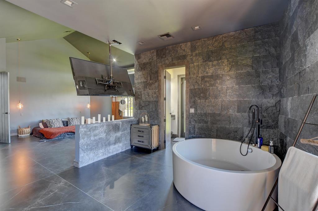 TANGLEWOOD ARVIDA COUNTRY - Residential