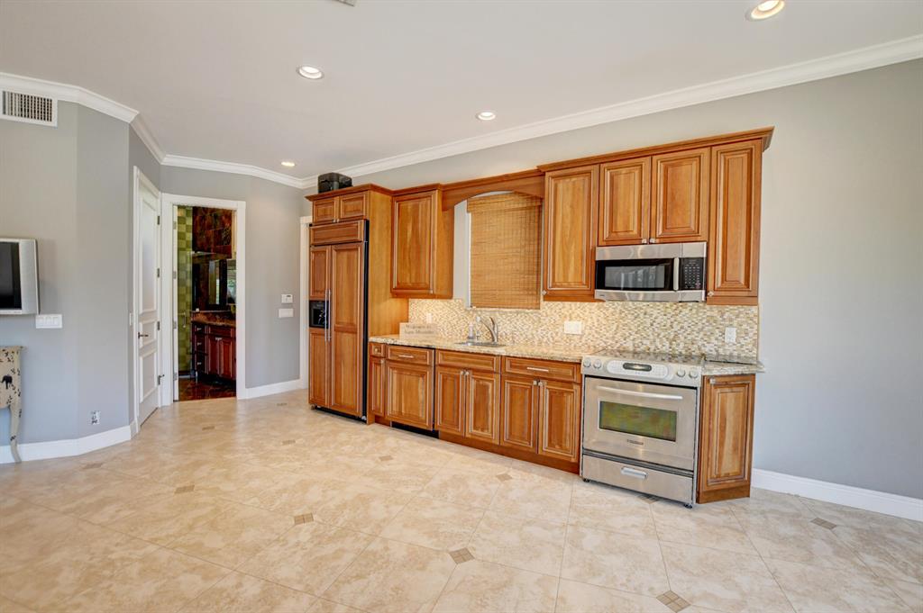 TANGLEWOOD ARVIDA COUNTRY - Residential