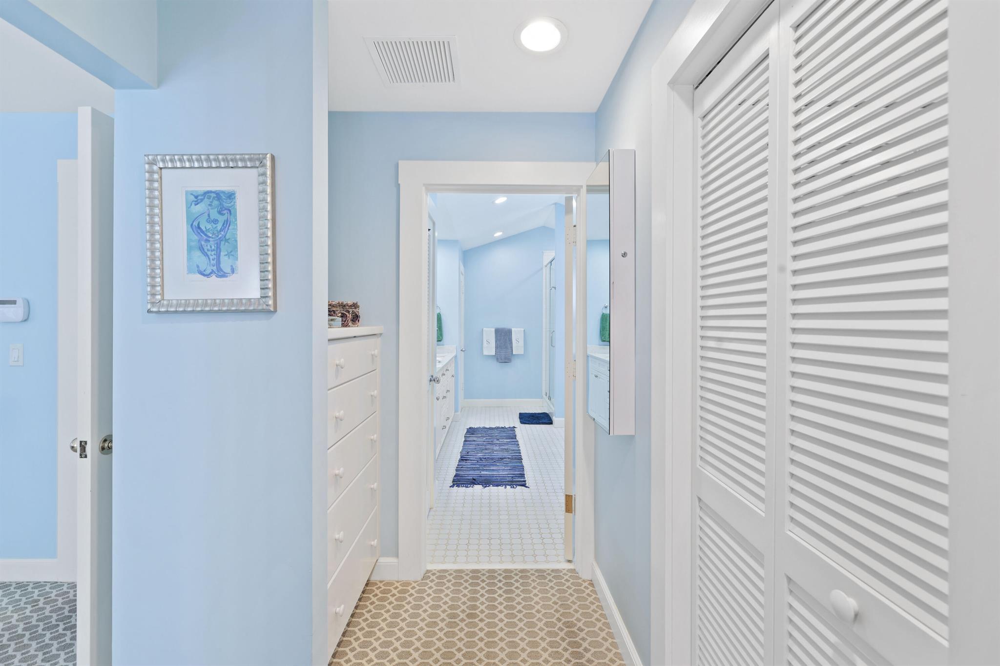 HOFMAN VILLAGE - Residential