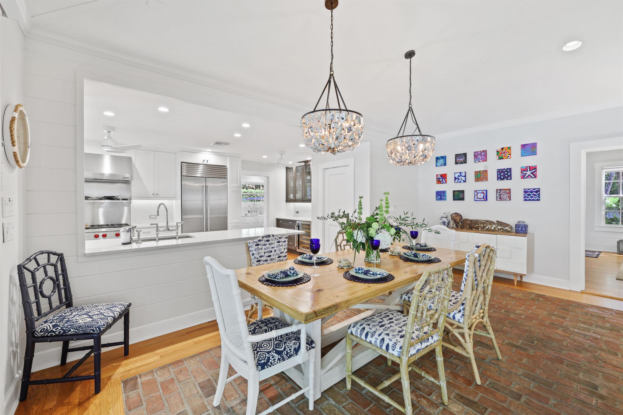 HOFMAN VILLAGE - Residential