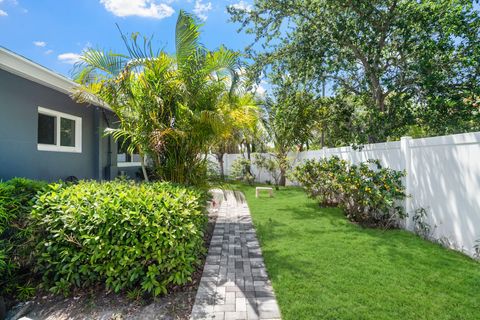 Tiny photo for 5496 NE 22nd Avenue, Fort Lauderdale, FL 33308 (MLS # B26019499)