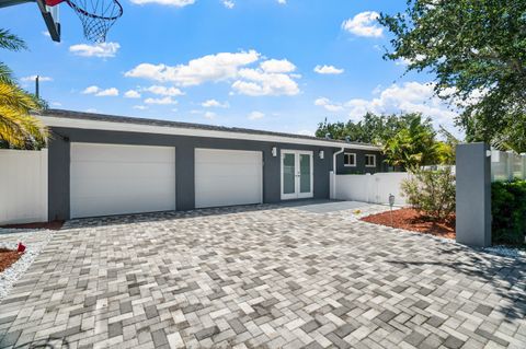 Tiny photo for 5496 NE 22nd Avenue, Fort Lauderdale, FL 33308 (MLS # B26019499)