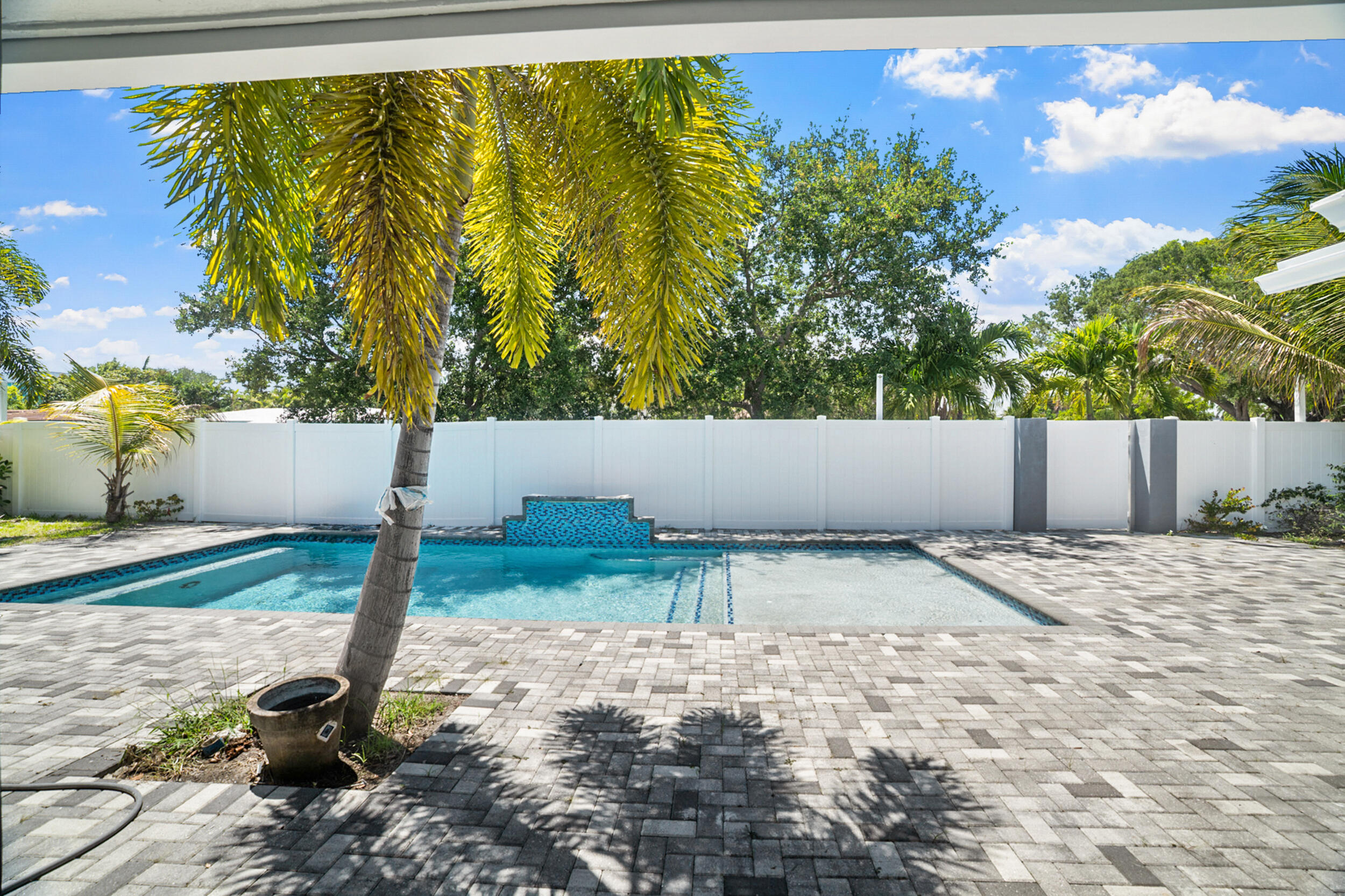 CORAL RIDGE ADD - Residential