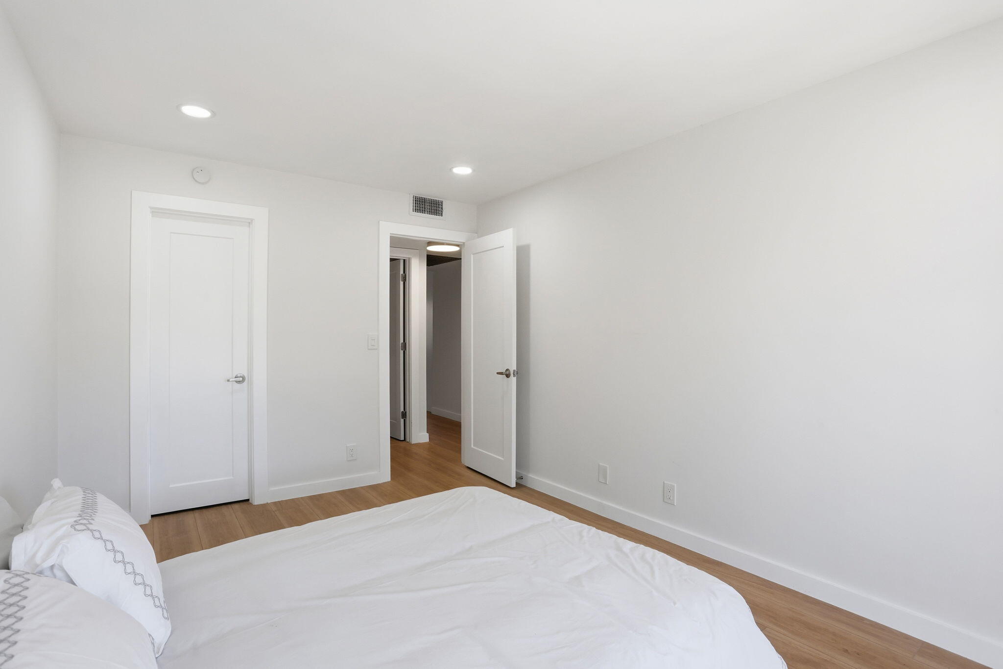 NEWPORT G CONDO - Residential