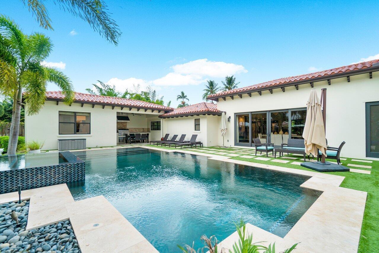 LAKE SHORE ESTATES - Residential