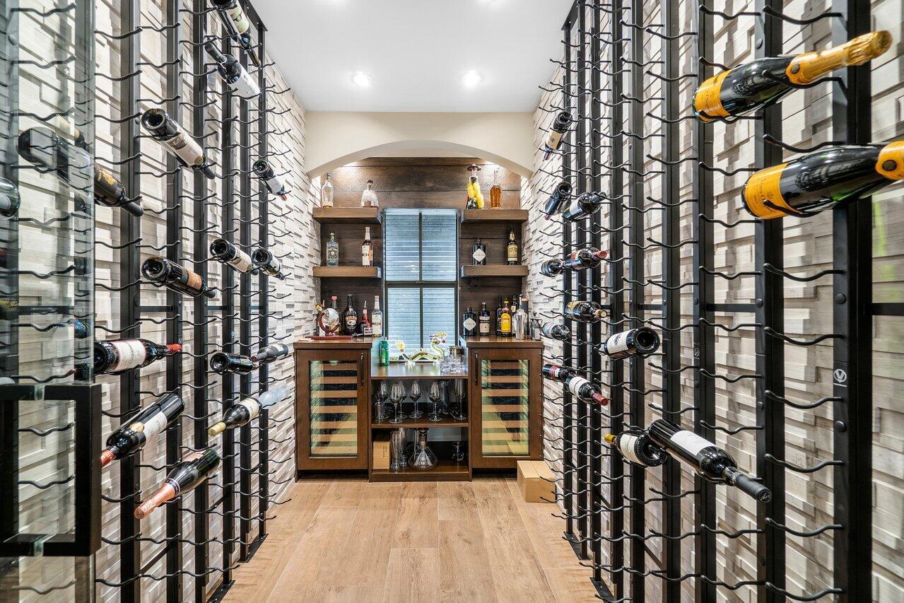 LAKE SHORE ESTATES - Residential