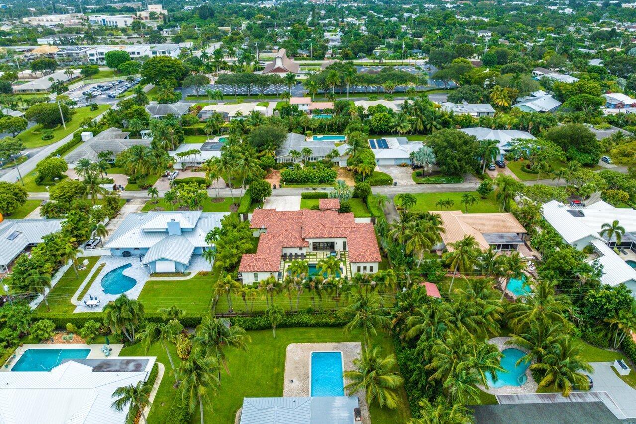 LAKE SHORE ESTATES - Residential