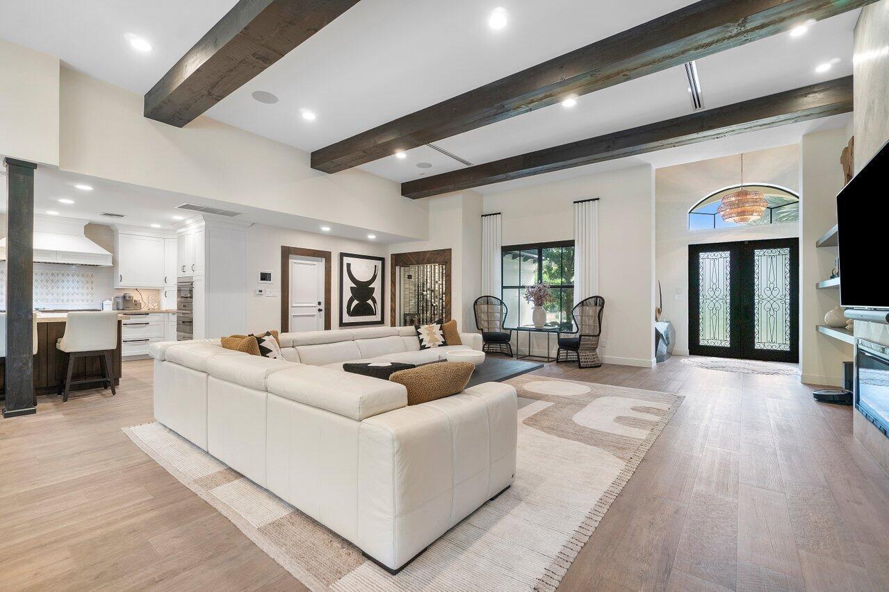 LAKE SHORE ESTATES - Residential