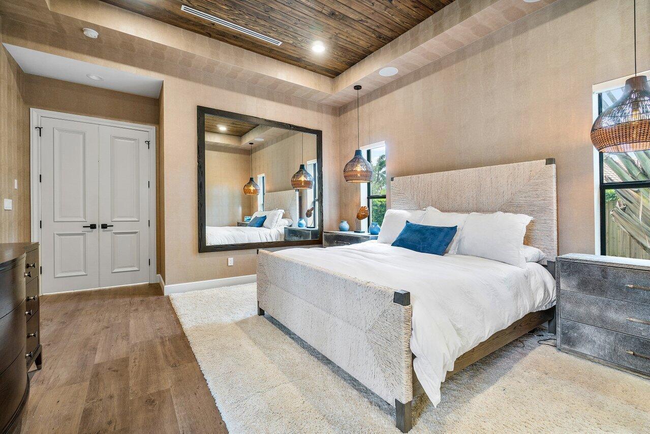 LAKE SHORE ESTATES - Residential