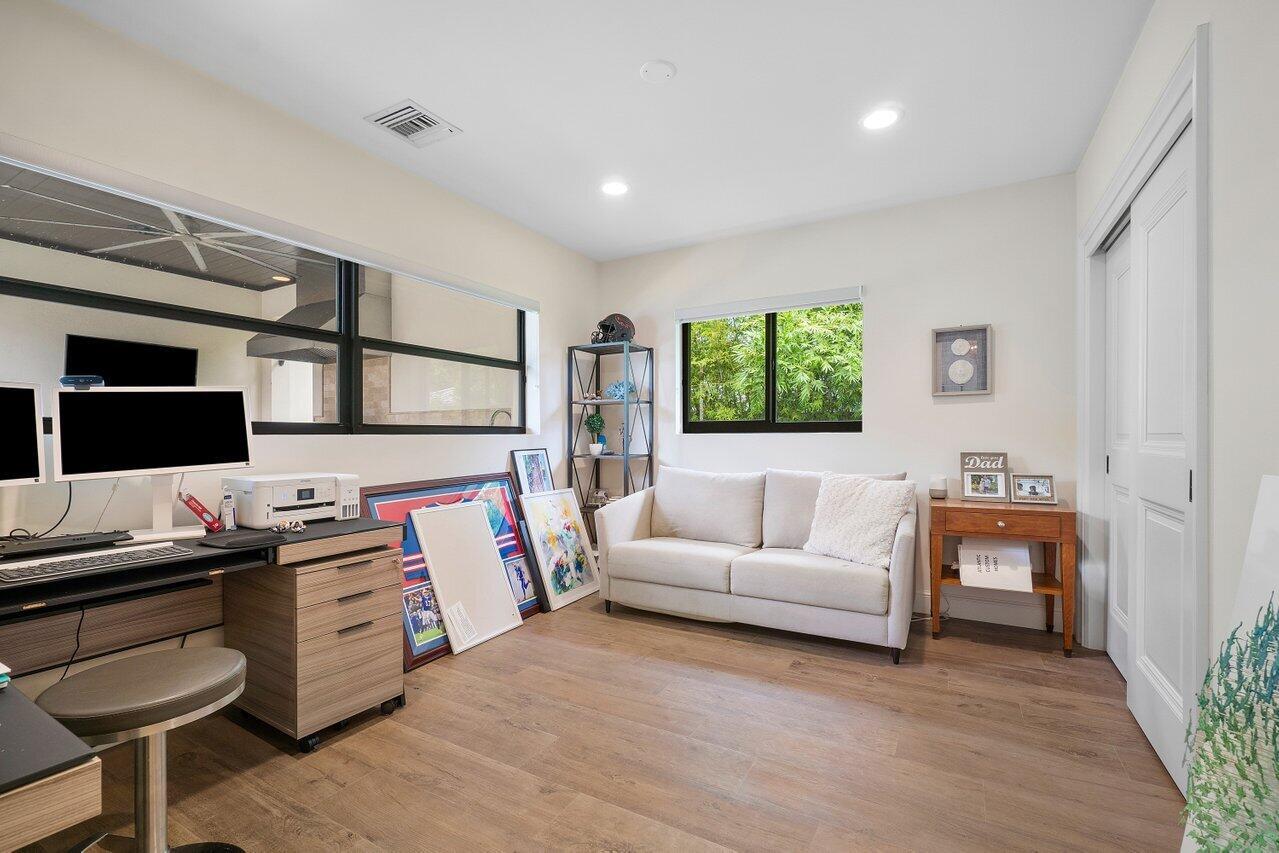 LAKE SHORE ESTATES - Residential