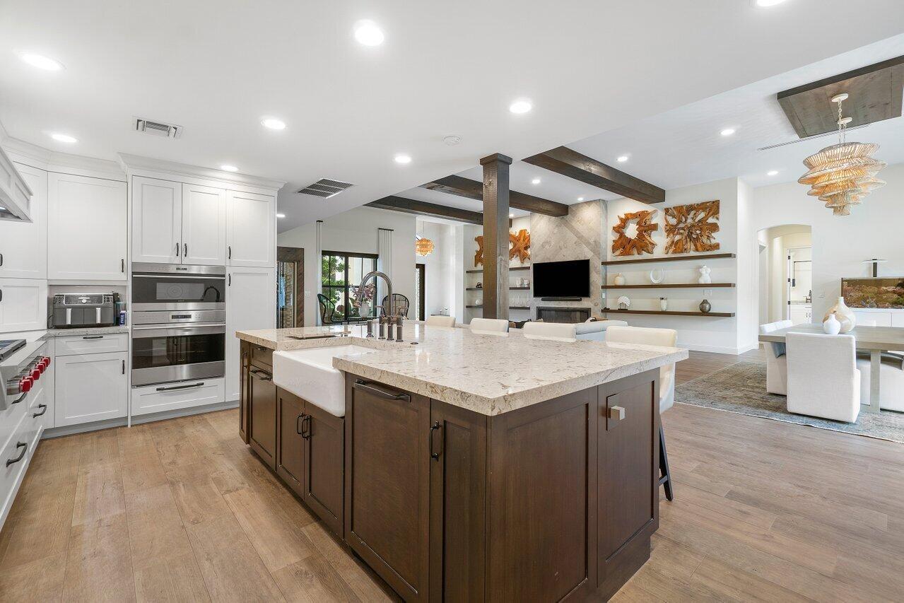 LAKE SHORE ESTATES - Residential