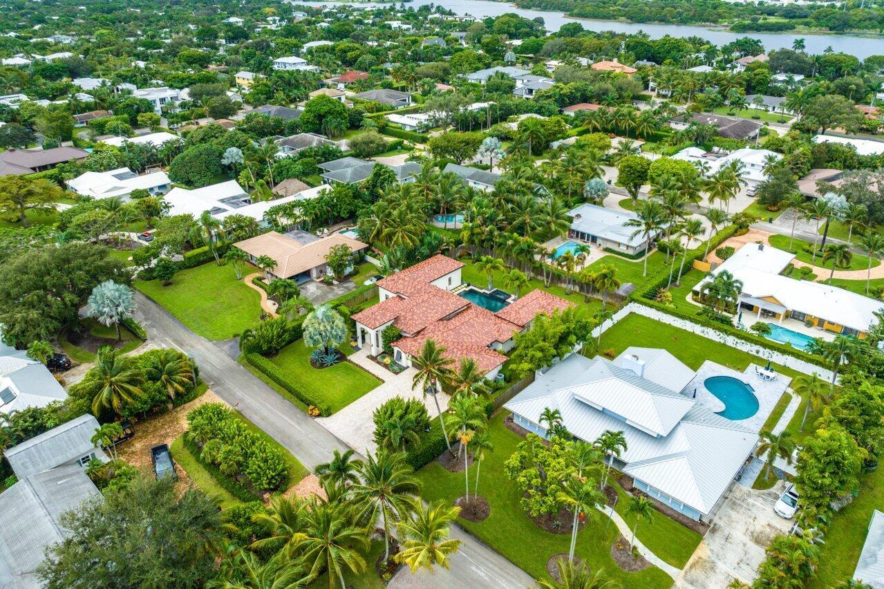 LAKE SHORE ESTATES - Residential