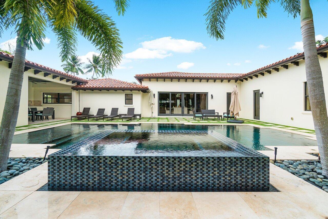 LAKE SHORE ESTATES - Residential