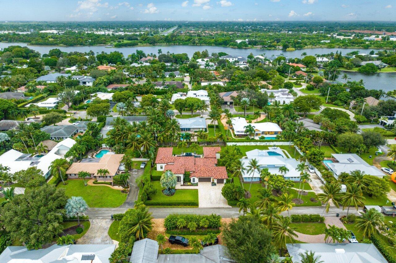 LAKE SHORE ESTATES - Residential