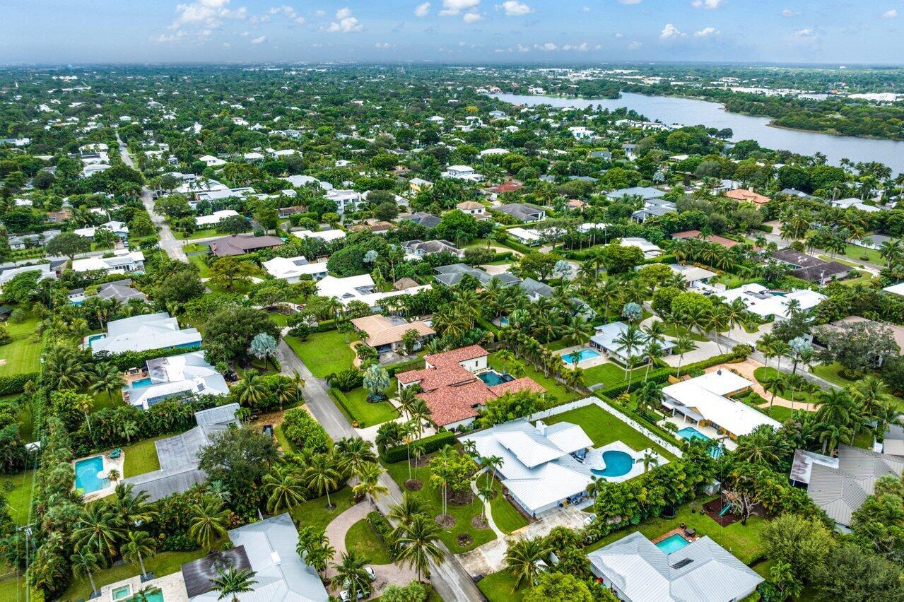 LAKE SHORE ESTATES - Residential