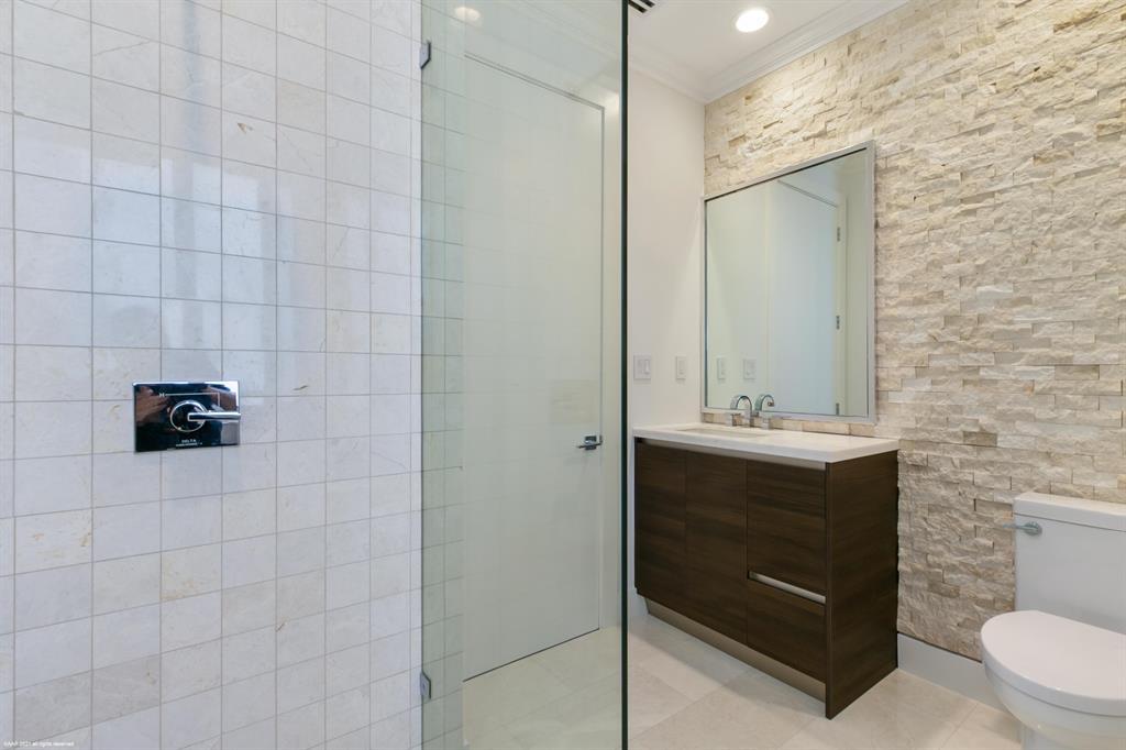 BROOKSIDE 4 - Residential